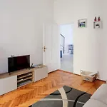 Casa Frankie Διαμέρισμα *