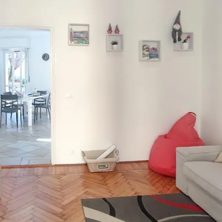 Lägenhet Casa Frankie